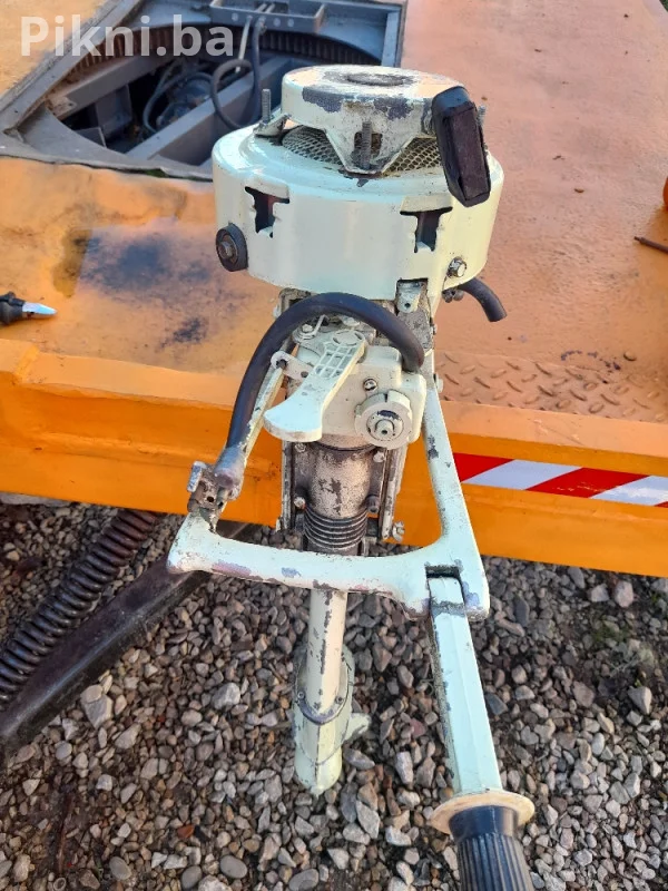 RIJETKO! Vanbrodski Motor SCHWABE 5 ISPRAVAN Radi savršeno!