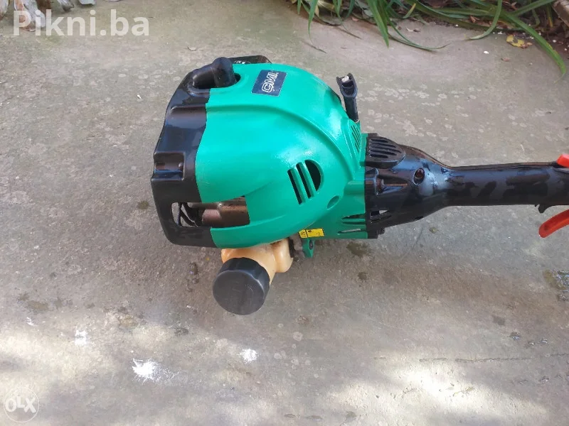Trimer na benzin CMI Germany ima video pod detaljno