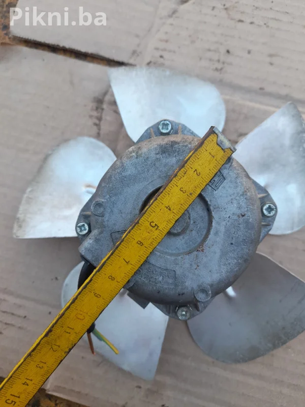 Ventilator turbina 220mm 1550obr 38w elektro motor elektromotori