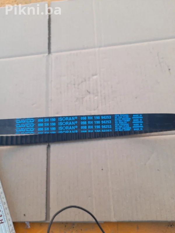 Klinasti remen Ford Dayco 94253 kljnasti remeni