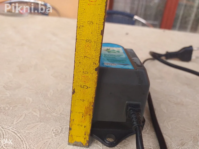 TRIXIE Zračna Pumpa za Akvarijum (Aquarium Air Pump) - 230v