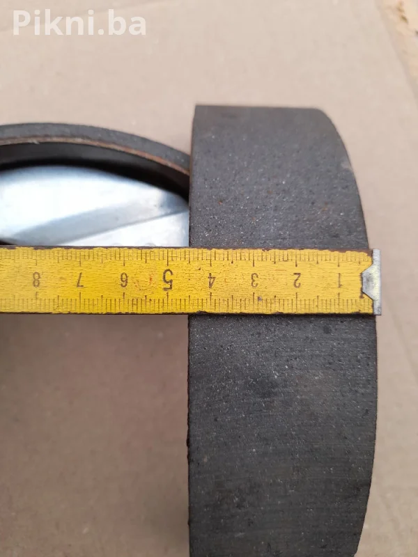 AKCIJA! NOVE KOČIONE PAPUČICE 180x40 mm pakne prikolica - HITNO