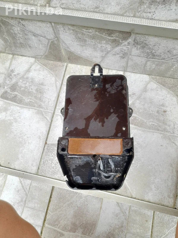 Uklopni sat brojilo za struju merenje