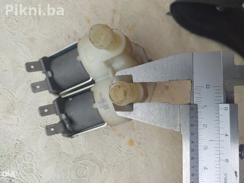 Dupli Elektromagnetski Solenoid Ventil 220V za Veš Mašinu
