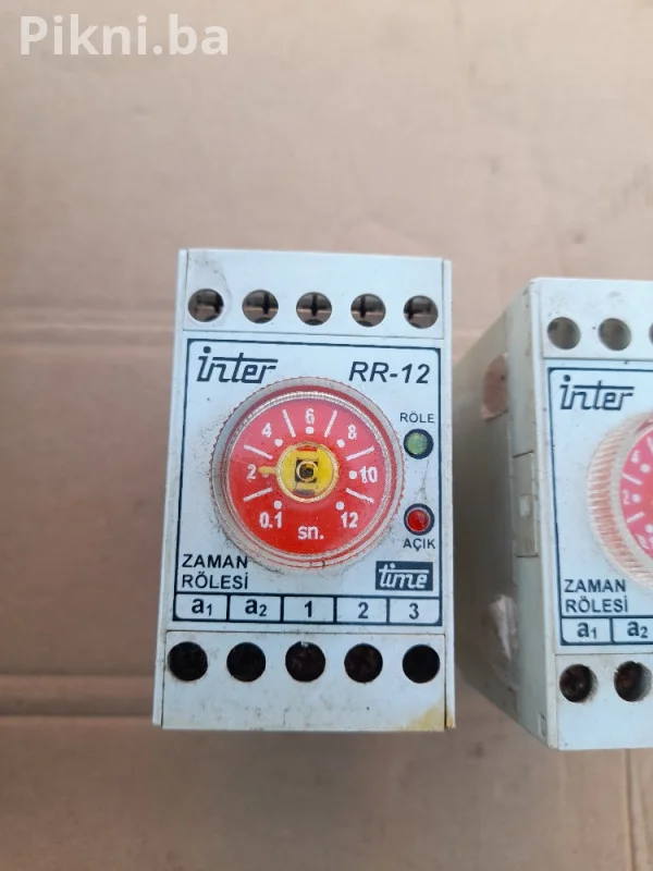 Vremenski relej Inter RR-12 (0.1 - 12 sekundi) - 220V