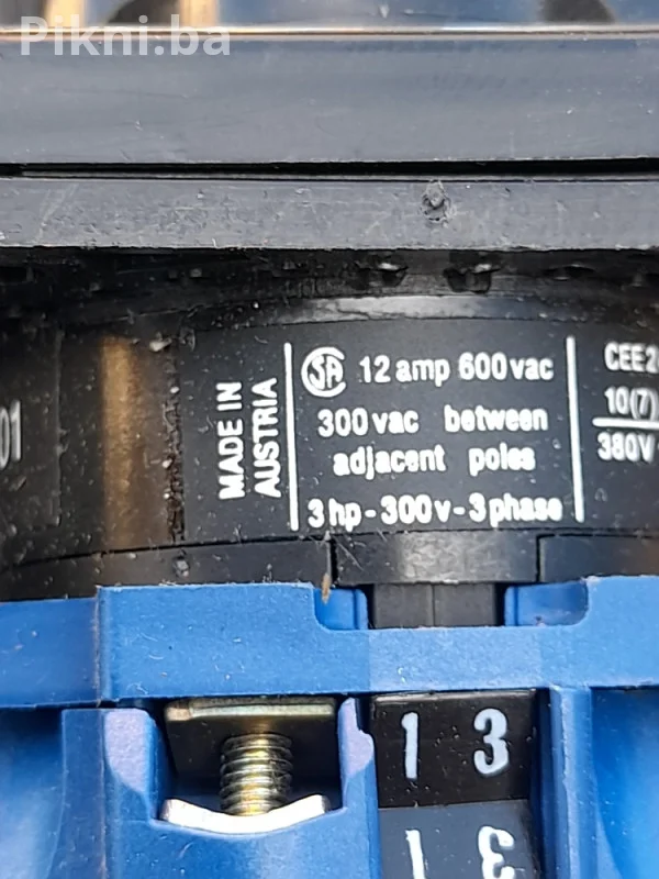 ⚡ NOVO! DVIJE (2) Grebenaste Sklopke Kraus & Naimer CG10 (12A / 3kW) - BRZA PRODAJA! ⚡