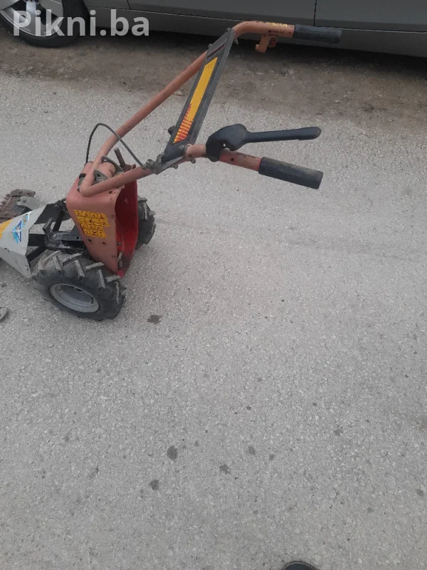 KOSILICA/MOTOKULTIVATOR BEZ MOTORA Electrolux comby 2.6kw