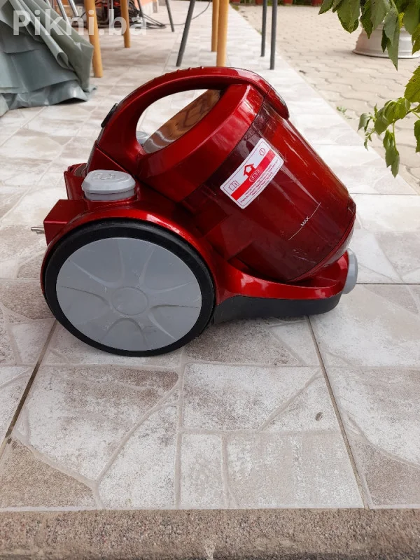 Dirt Devil Usisivač (M2818) - 2000W - Za dijelove/popravak