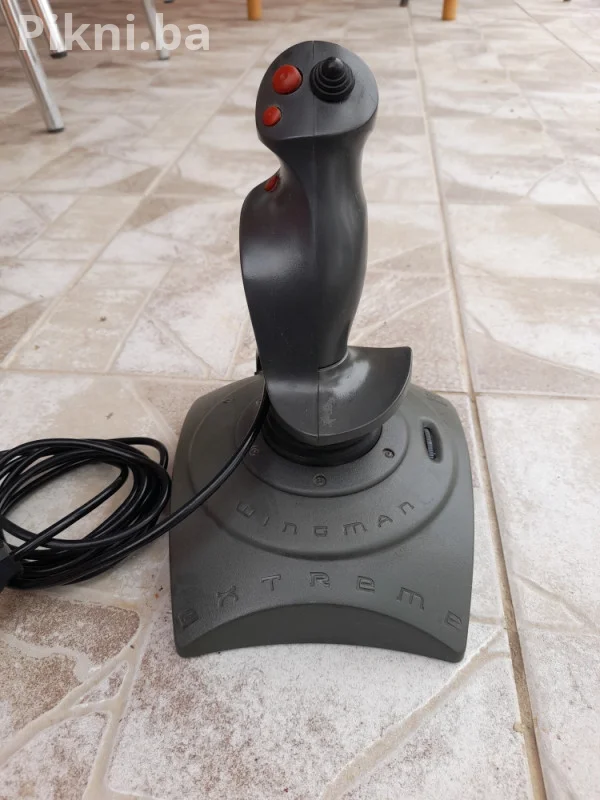 Džojstik Logitech kontroler gamepad