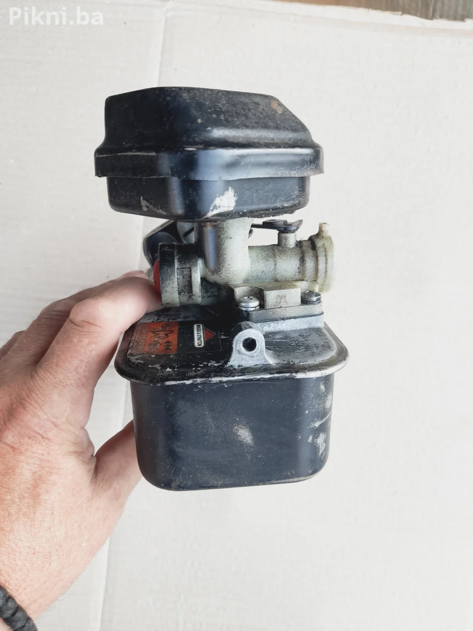 ⚙️ Rezervoar sa karburatorom za Briggs & Stratton motor kasačica kosilica