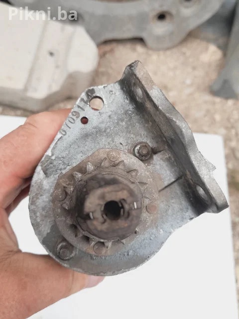 Anlaser Briggs & Stratton 12 HP I/C original (16 zuba) - 100% ISPRAVAN traktora kosačica mini 7