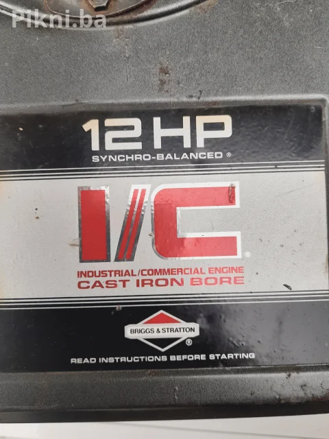 Oklop motora i poteznica Briggs & Stratton 12 HP I/C original starter 4