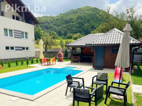 🏡Iznajmljivanje privatne vikendice sa bazenom Hadžići 4