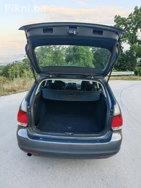 wv Golf 6 1.6 2010 godina tek uvezen zenica 3
