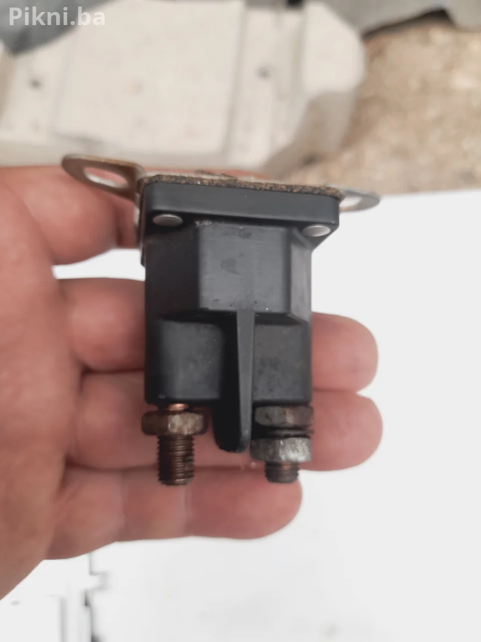 Solenoid anlasera Briggs & Stratton 12 HP original (Relej paljenja)