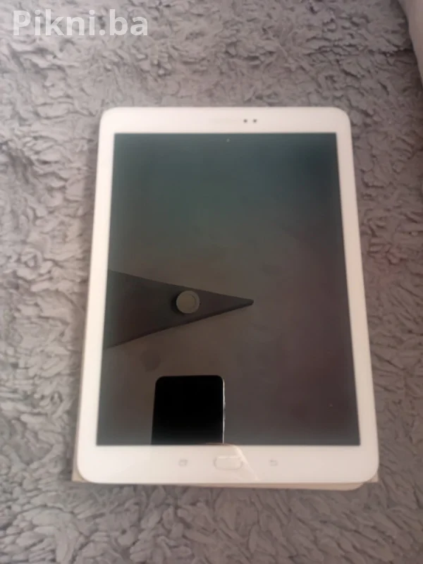 Samsung Galaxy Tab S2 9.7 (3GB/32GB) Kao nov + Org. futrola