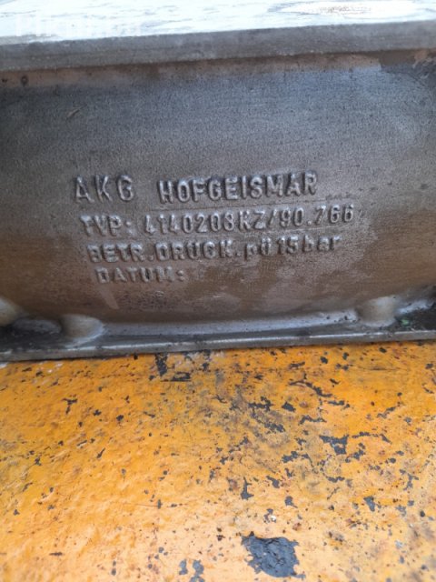Hladnjak hidrauličnog ulja DEUTZ AKG (65x23x12 cm) / Kao nov 250 KM 6