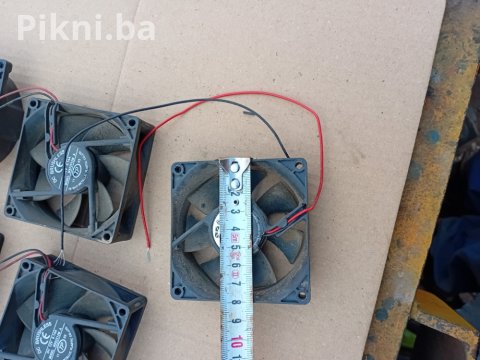 Ventilator 8x8cm turbina 12v elektro motor elektromotori coler 7 KM 5