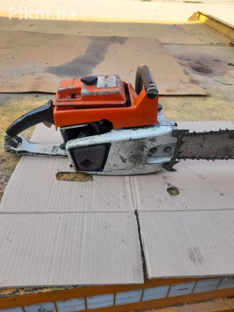 Motorna pila STIHL 041 av motorke citaj pod detaljno 180 KM 4