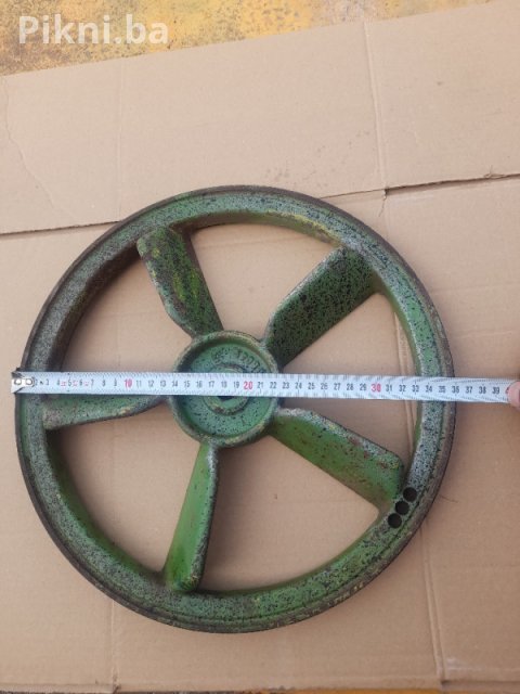 Livena remenica 360mm elektro motor elektromotori 100 KM 10