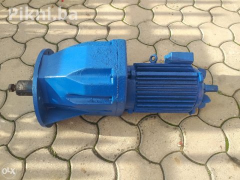 Elektro motor 40/1 elektromotor sa reduktorom elektro motori 1