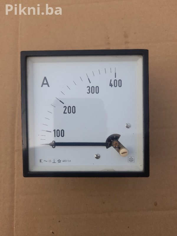 Industrijski Panelni Ampermetar AC 400A / 5A (Za Strujni Transfor 50 KM