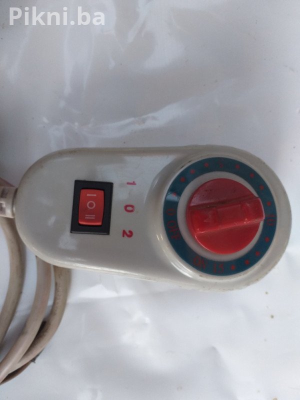 Ispravan! Regulator temperature (Termostat) sa prekidačem 0-1-2 ( 20 KM