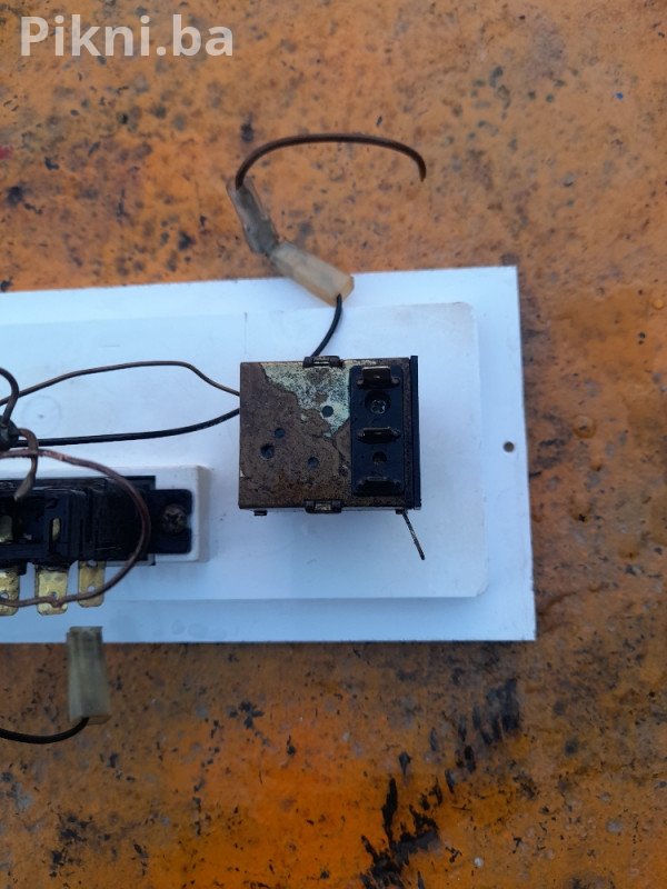 ORIGINAL Elektronika / Kontrolna Ploča (Tajmer, Termostat) - Made 50 KM