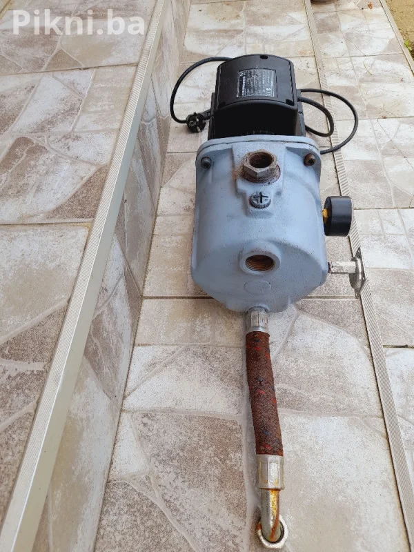 Pumpa za vodu Grundfos 0.85kw pumpe hidropak hidrofor